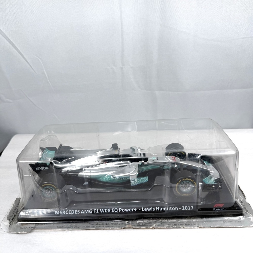 Formula 1 Compatible with Mercedes AMG F1 W08 EQ Power+ Lewis Hamilton 1/24